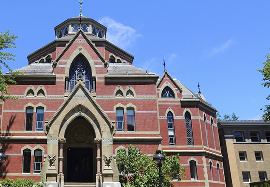 Brown University  學校